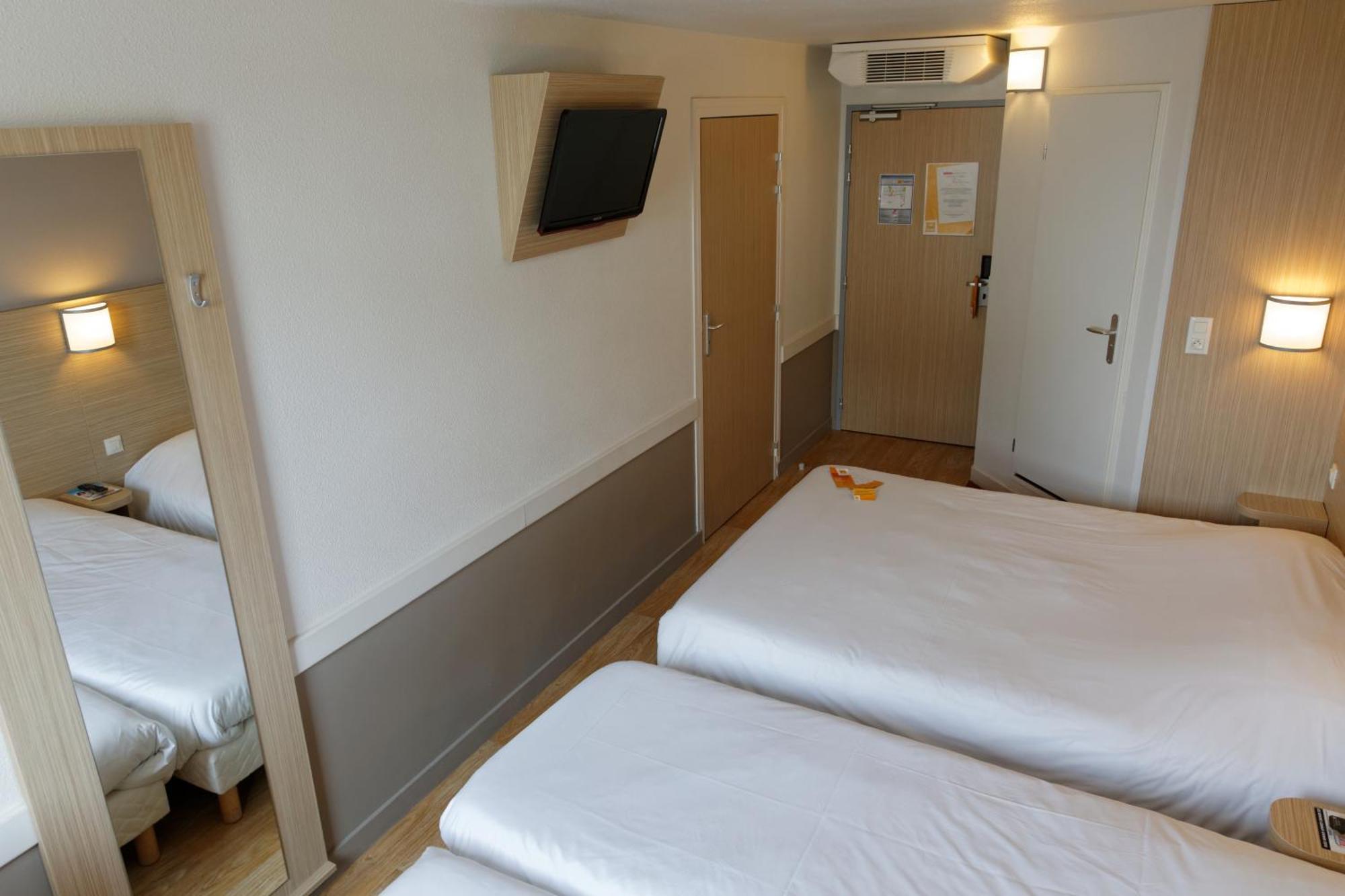 Premiere Classe Lyon Sud - Irigny - Pierre Benite Экстерьер фото